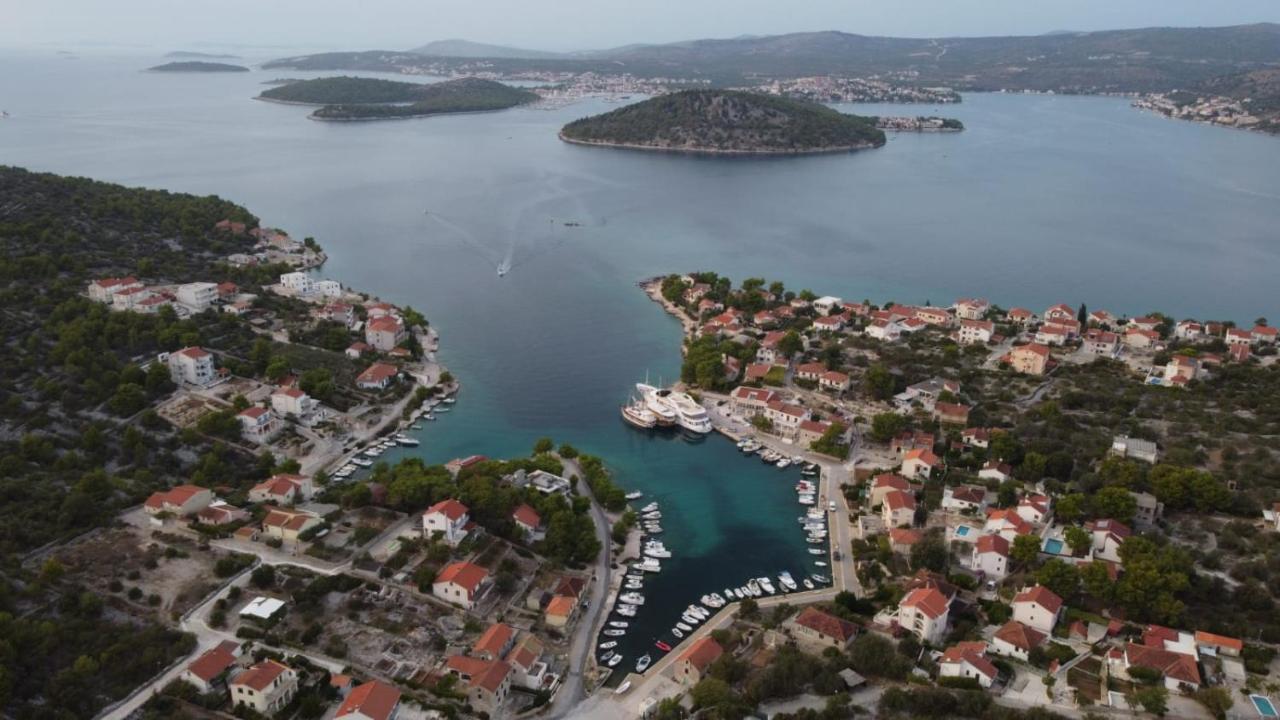Apartment Lavanda Nova Ražanj Eksteriør bilde