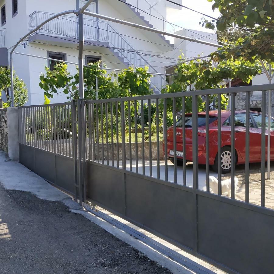 Apartment Lavanda Nova Ražanj Eksteriør bilde